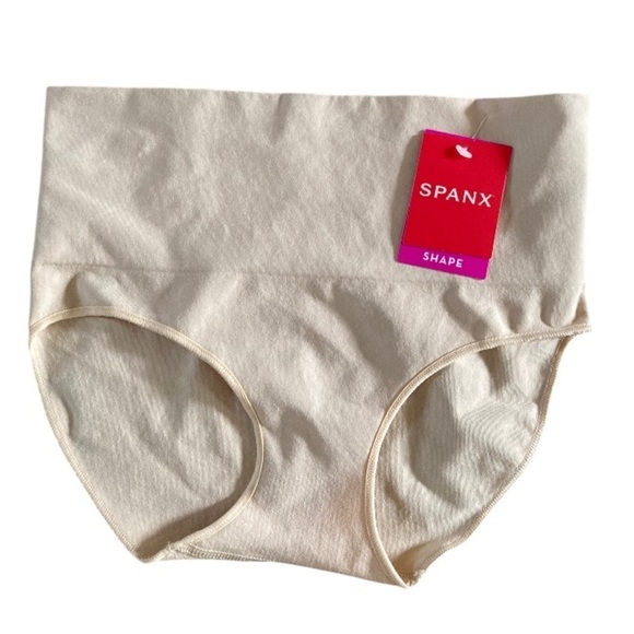 Spanx NWT Everyday Shaping Panties Brief Size XS - Picture 1 of 7